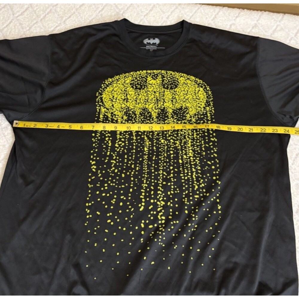Batman DC Comics Cascading Logo Soft Feel Black Shirt Men’s Size XL - Picture 13 of 14